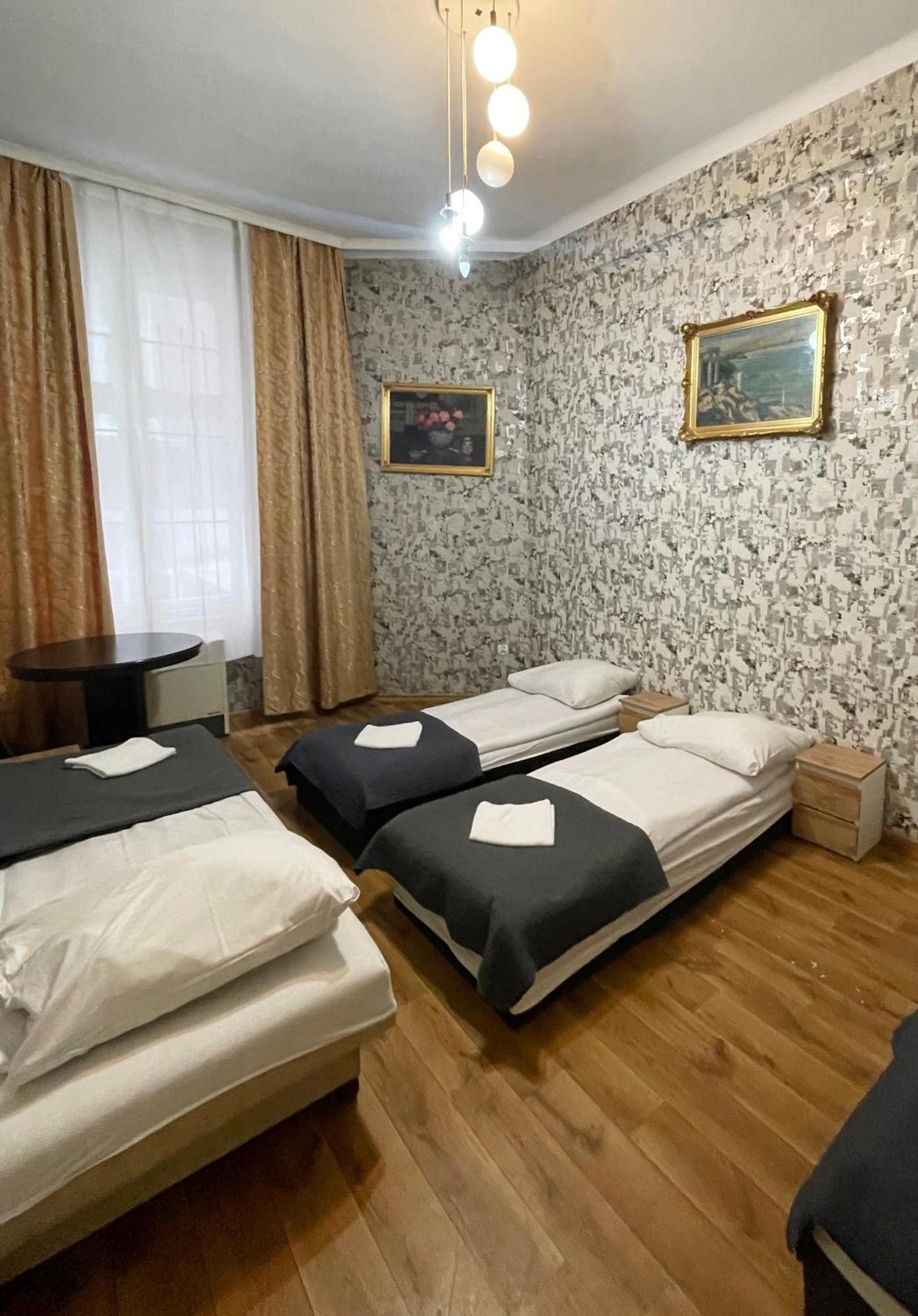 Vavelsky Apartments - Old Town Krakow Luaran gambar