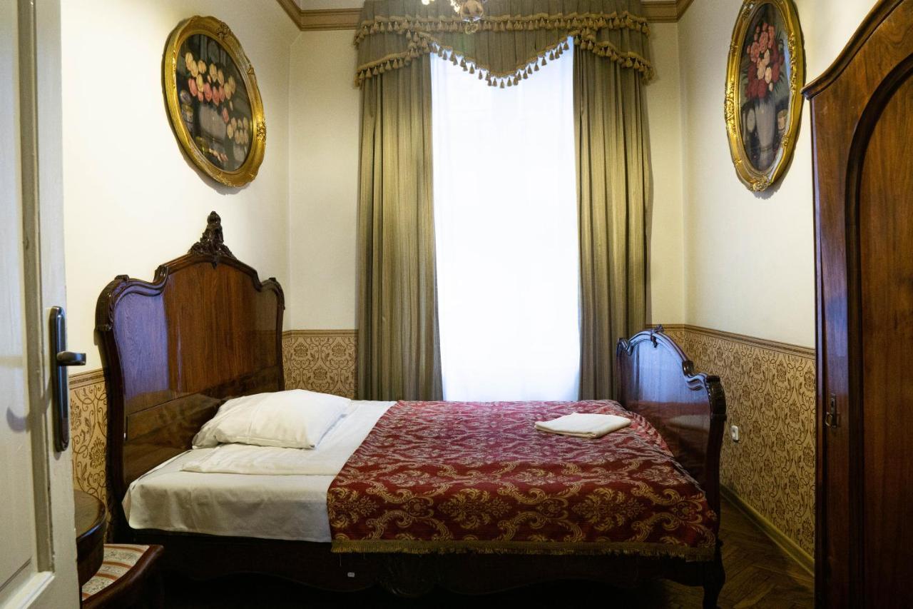 Vavelsky Apartments - Old Town Krakow Luaran gambar