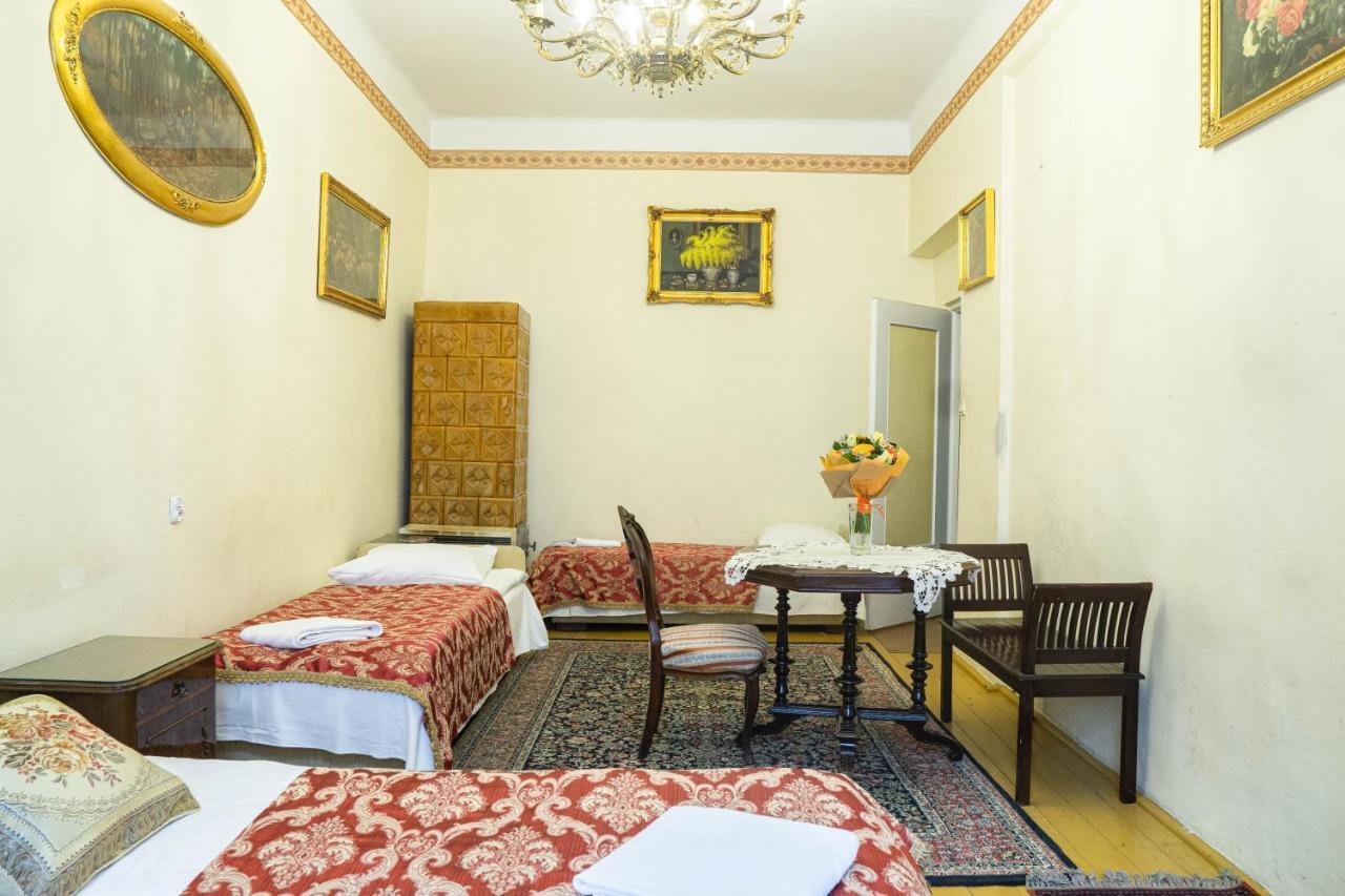 Vavelsky Apartments - Old Town Krakow Luaran gambar