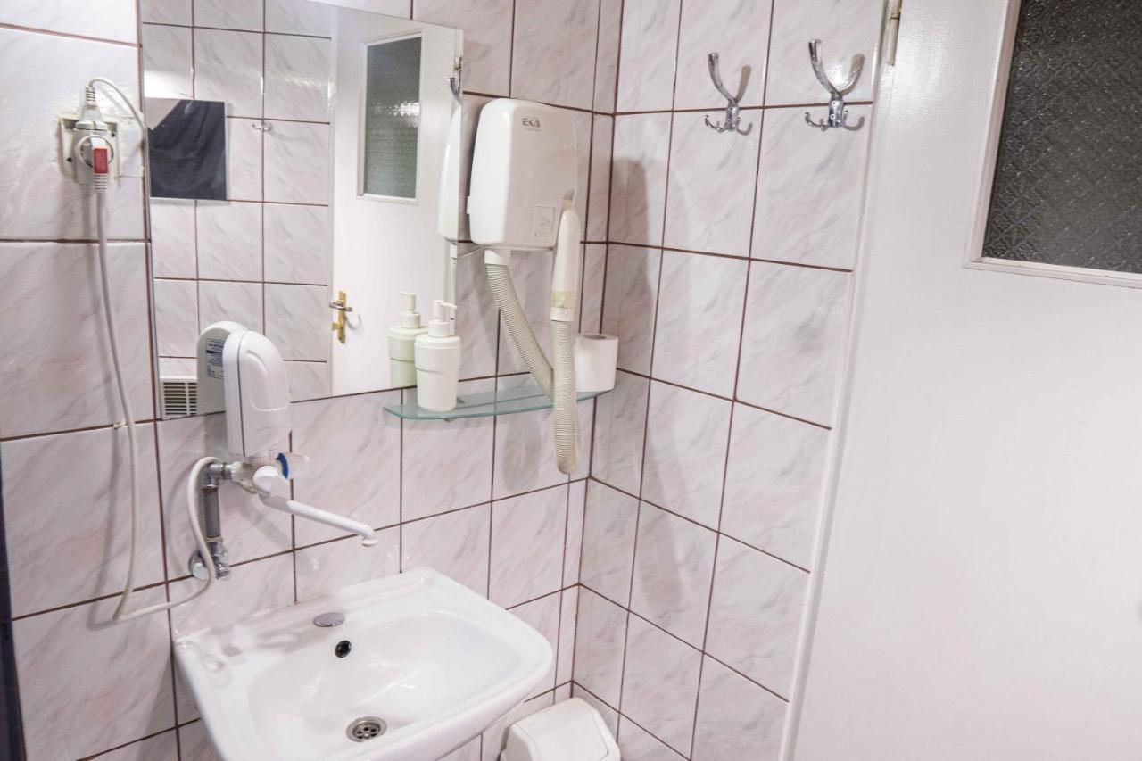 Vavelsky Apartments - Old Town Krakow Luaran gambar