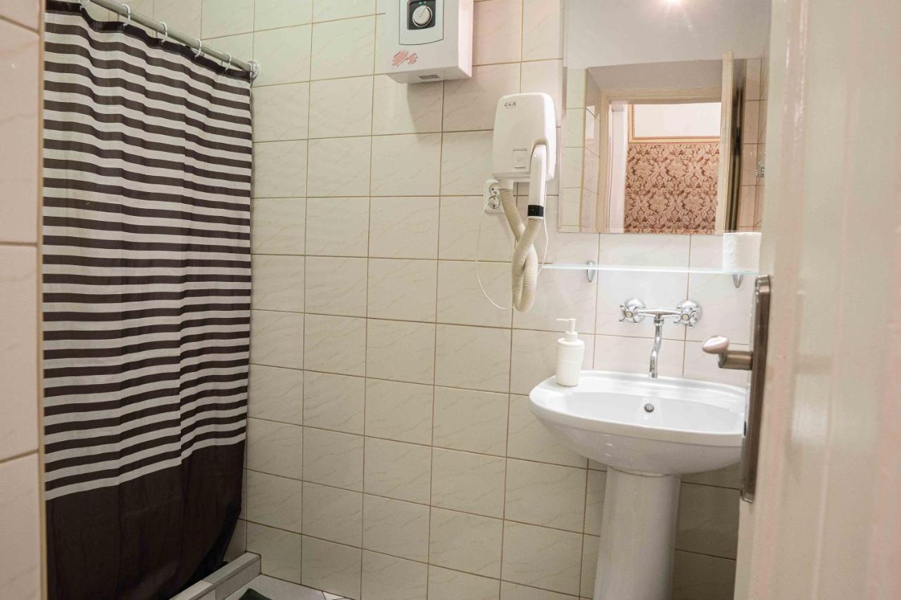 Vavelsky Apartments - Old Town Krakow Luaran gambar